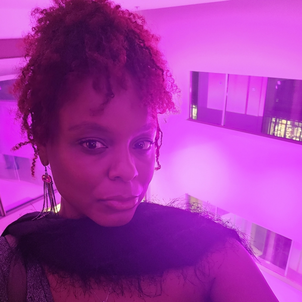 Meet your Posher, Antwanika